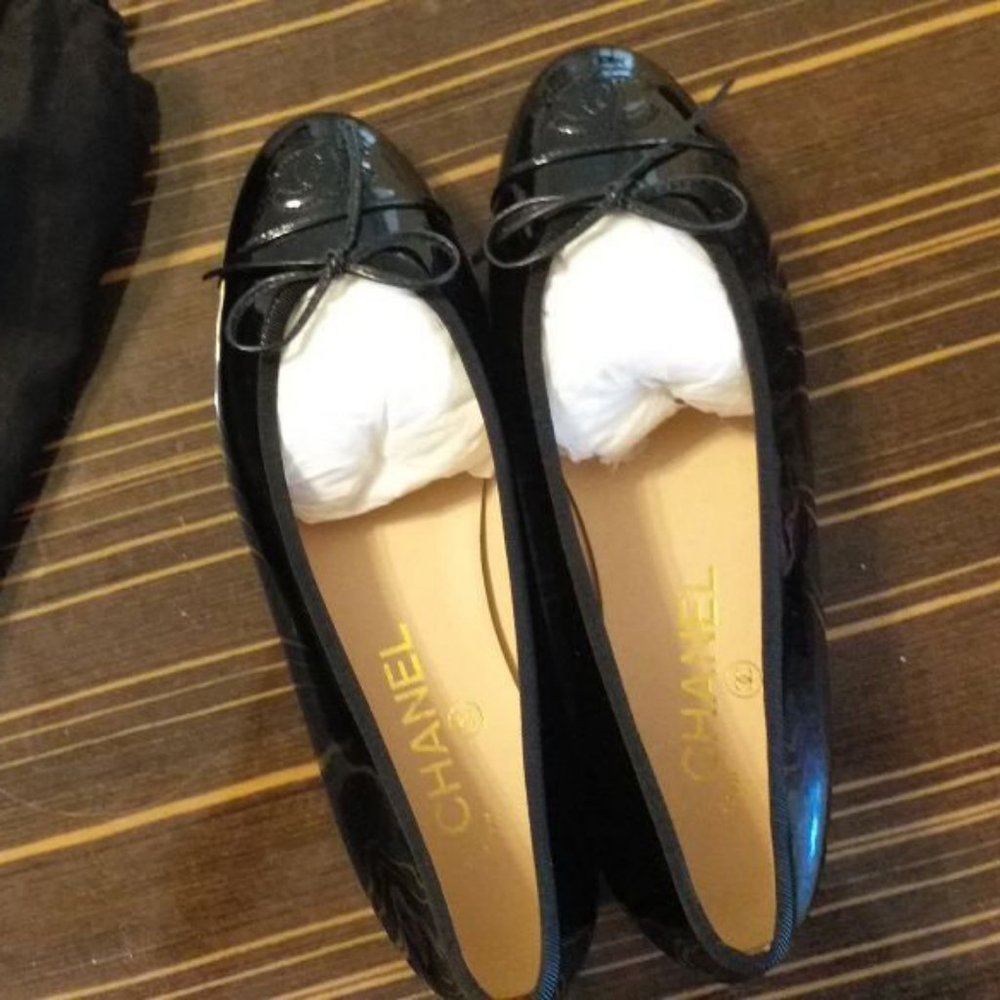 Chanel Flats 37